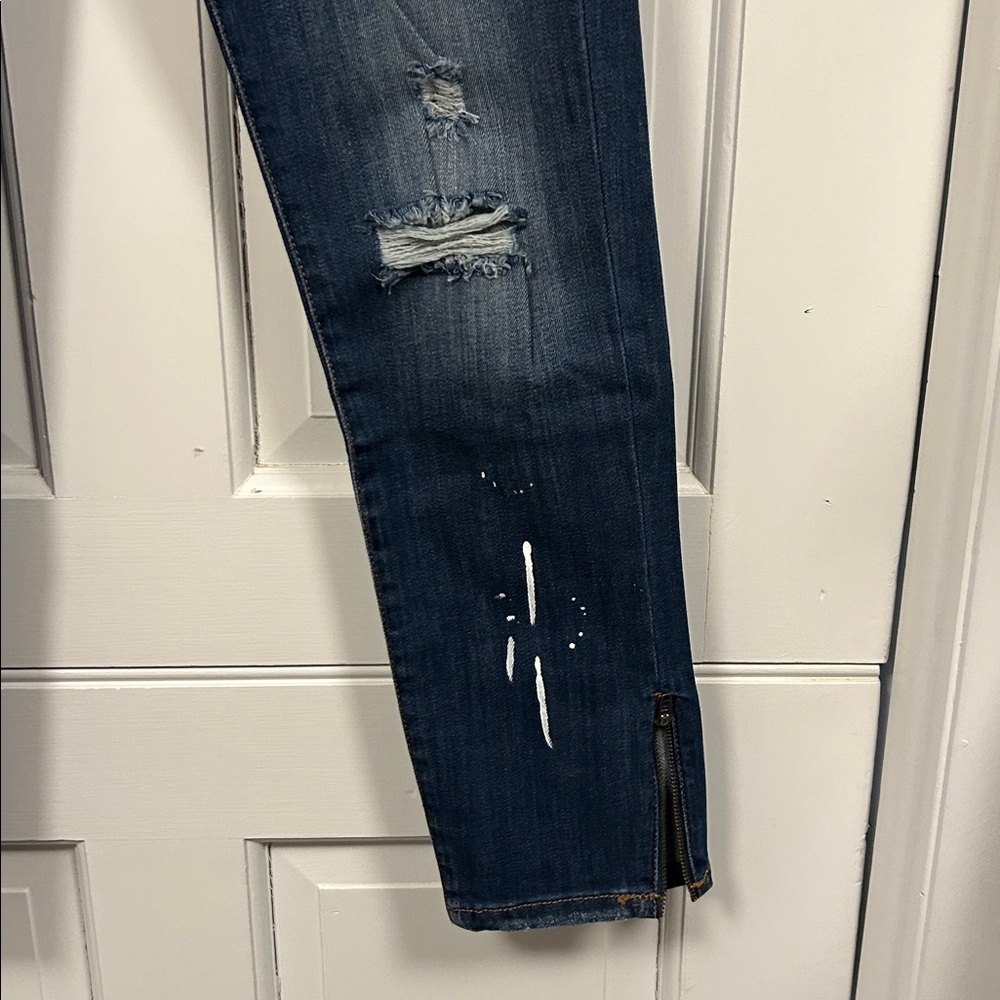 Banana Republic Splatter Paint Jeans with Ankle Zippers. Excellent Condition. - Picture 6 of 7